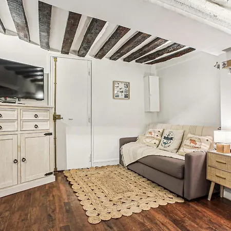 Place De La Concorde - Palais Royal Apartment Paris